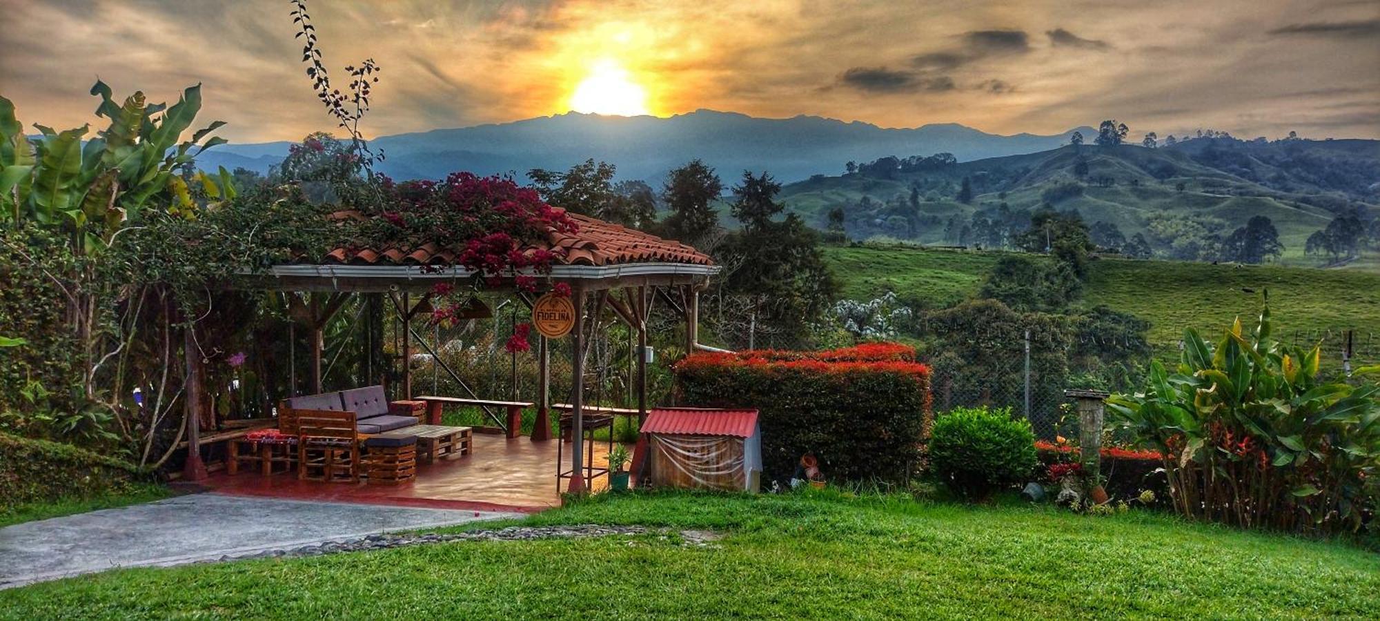 El Hostal De Fidelina Santa Rosa de Cabal Ngoại thất bức ảnh
